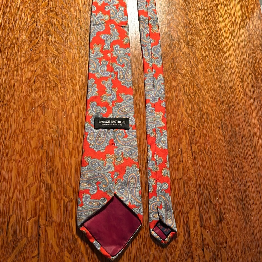 Brooks brothers red with blue green orange paisley silk tie